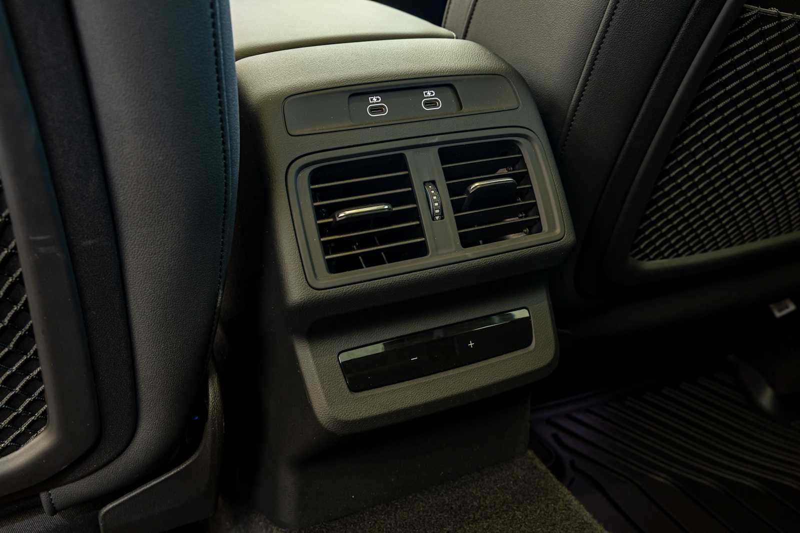 Used 2025 Mythos Black metallic Audi Premium image 34