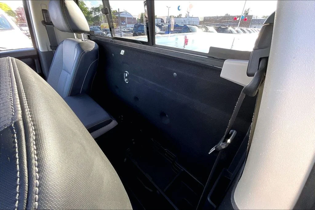 Used 2019 White Nissan S image 25
