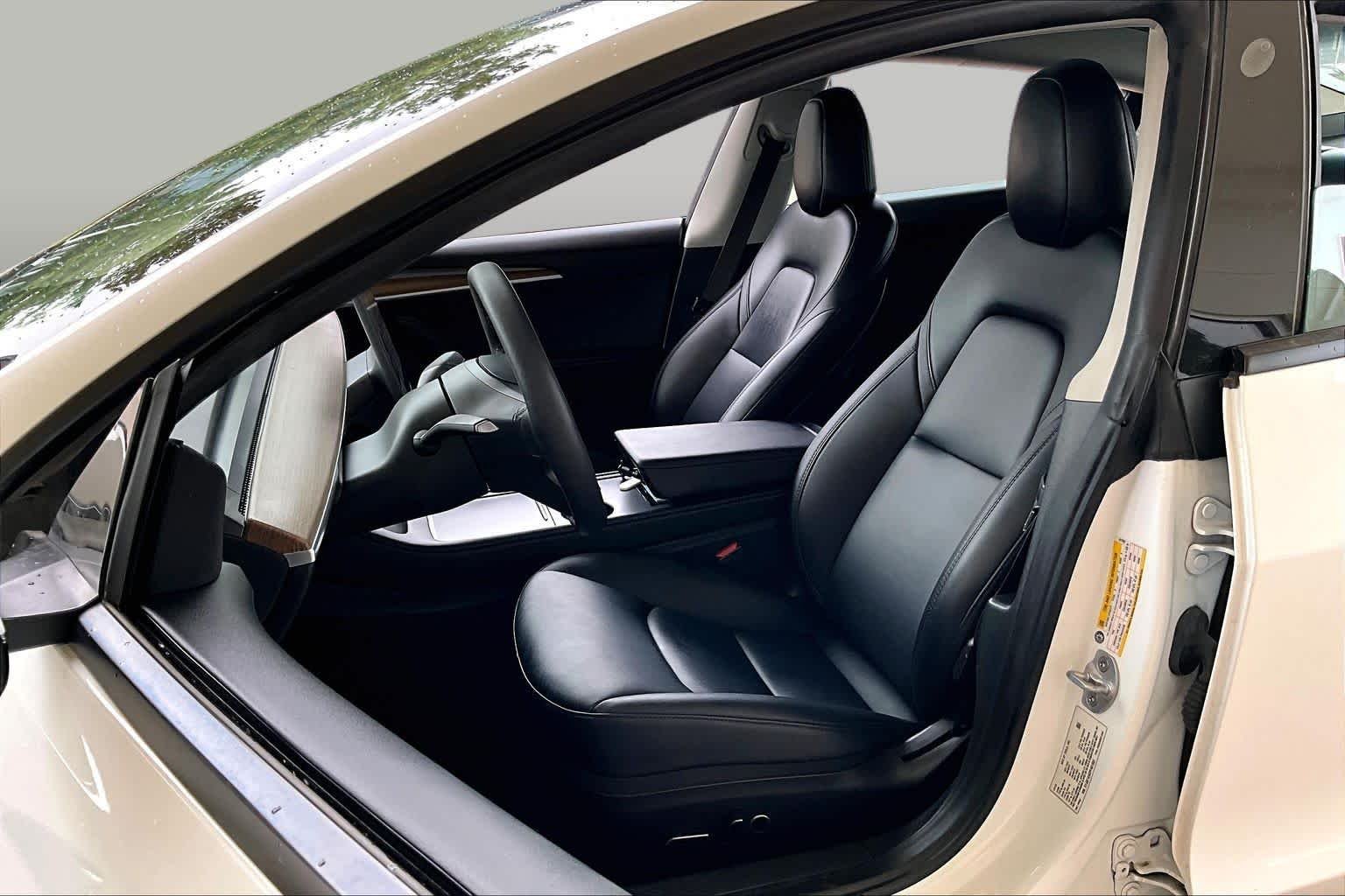 Used 2023 Pearl White Multi-Coat Tesla  image 6