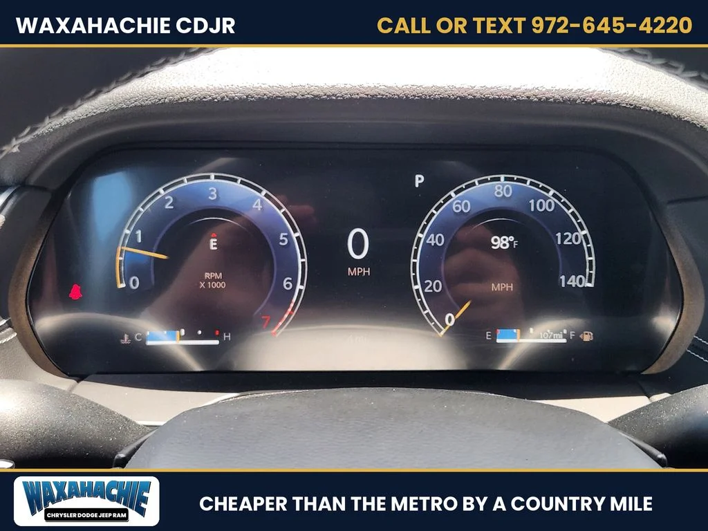 New 2026 Baltic Gray Metallic Clear-Coat Exterior Paint Jeep Laredo image 11