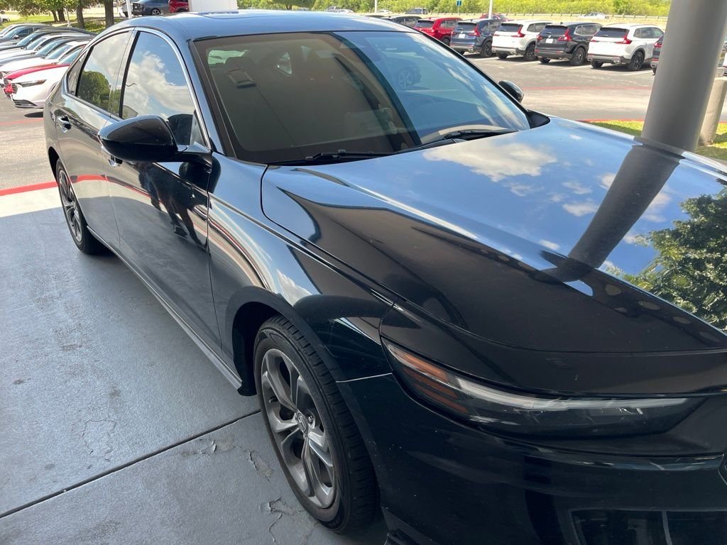 Used 2023 Crystal Black Pearl Honda EX image 3