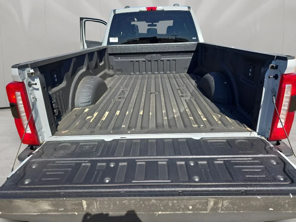 New 2026 Avalanche Ford F-350® Lariat® image 34