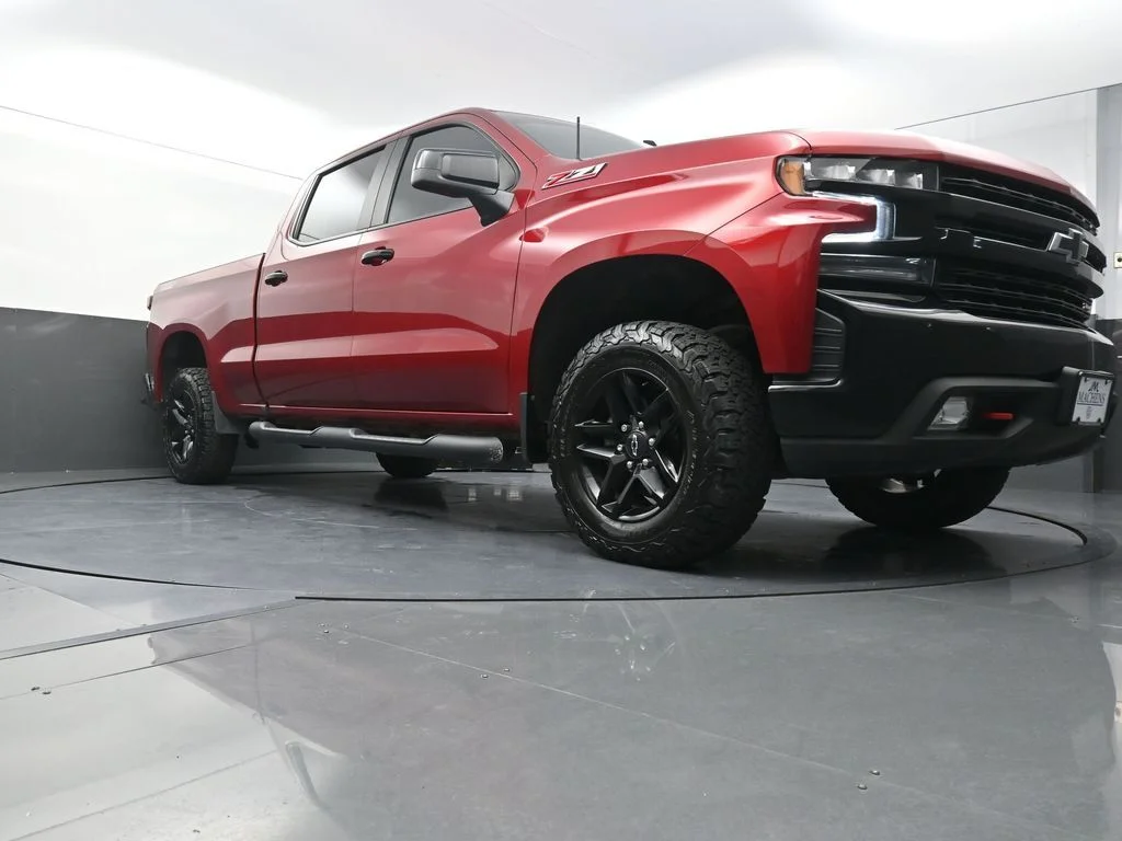 Used 2021  Chevrolet LT Trail Boss image 23