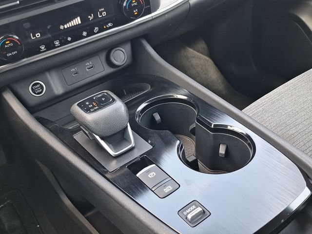 Used 2023 Gray Nissan SV image 24