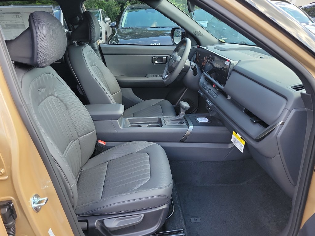 New 2027 Terrain Brown Kia X-Line S image 7