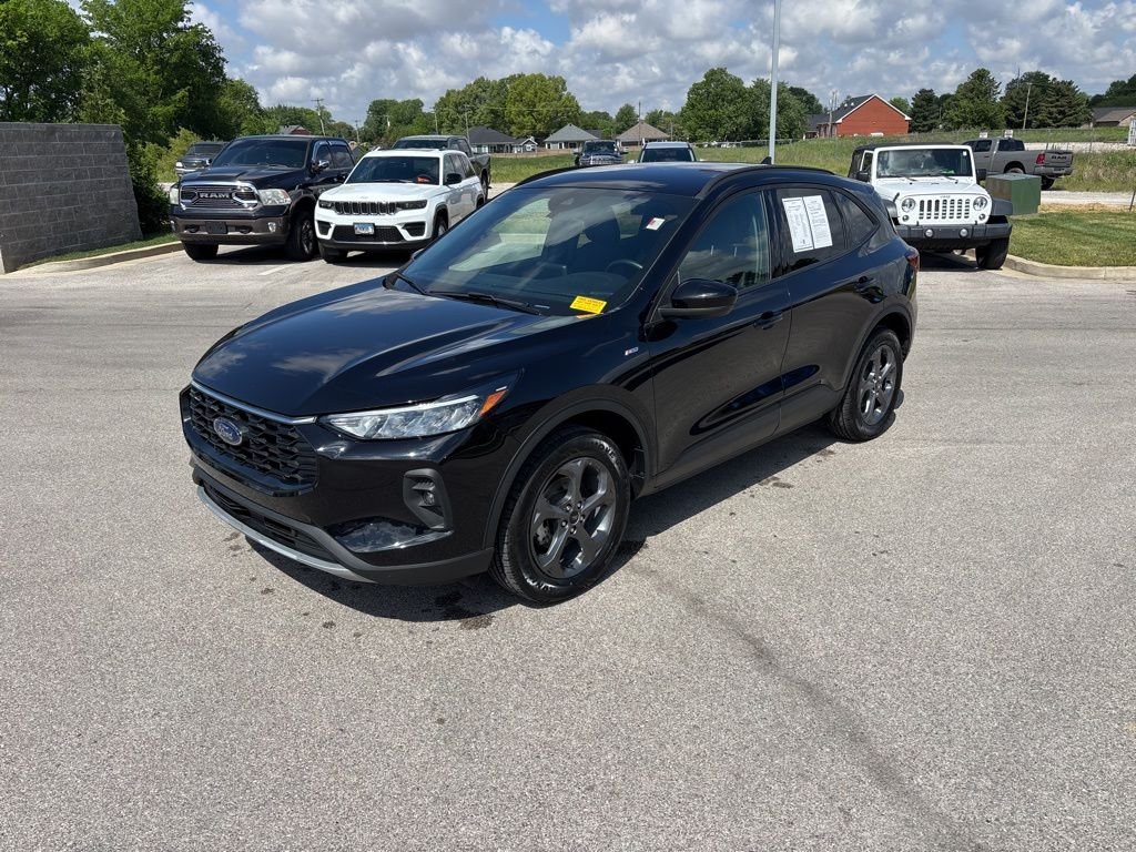 Certified Used 2025 Black Ford ST-Line Select image 1