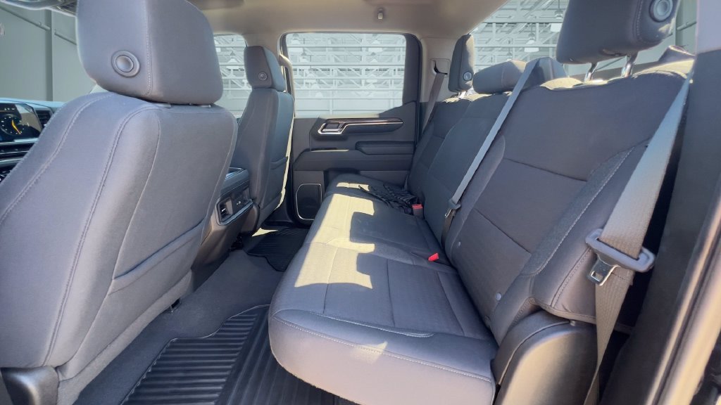 2023 Chevrolet Silverado 1500 RST - Photo 30