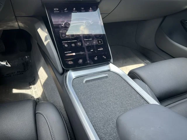 Used 2024  Lucid Touring image 26