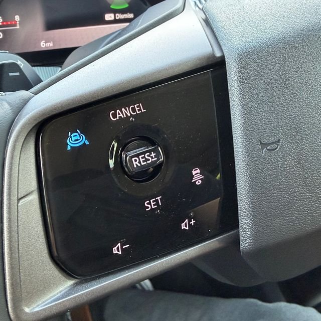 New 2026 Everest White Pearl TriCoat Nissan SL image 27