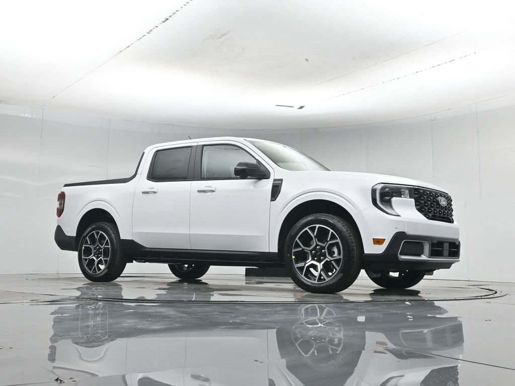 New 2026 Oxford White Ford Lariat image 3