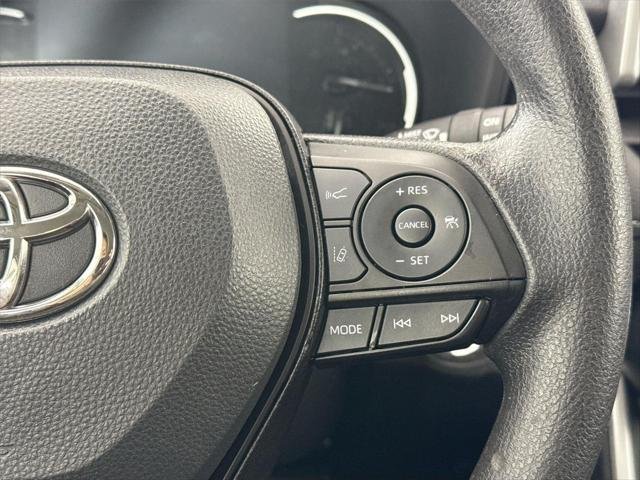 Certified Used 2025 ICE CAP Toyota  image 18
