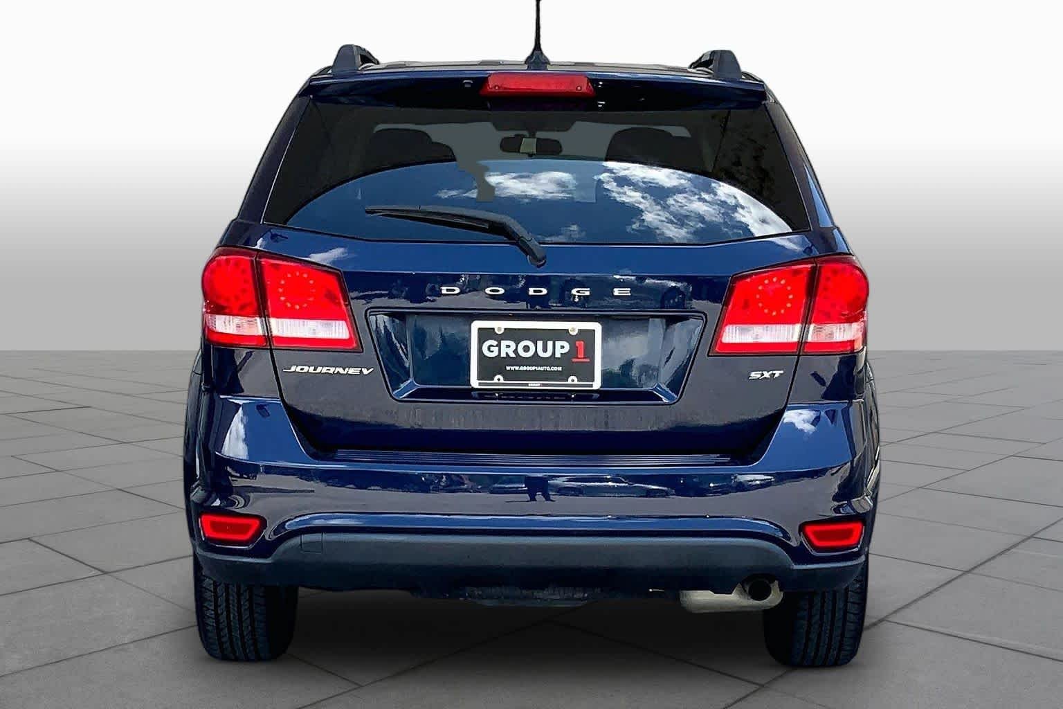 Pre-Owned 2018 Dodge Journey SXT