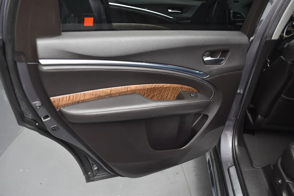 Used 2020 Gray Acura Technology image 19