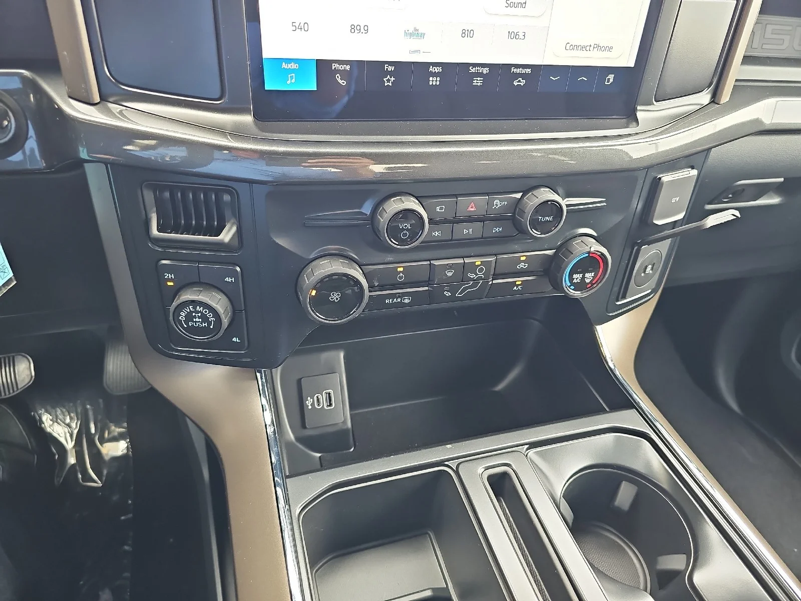 New 2026 Iconic Silver Metallic Ford STX® image 40