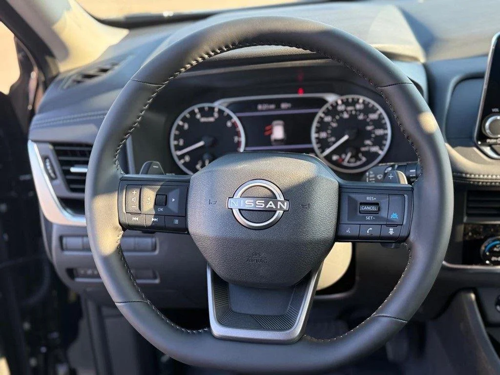 2026 Nissan Rogue SV - Photo 8