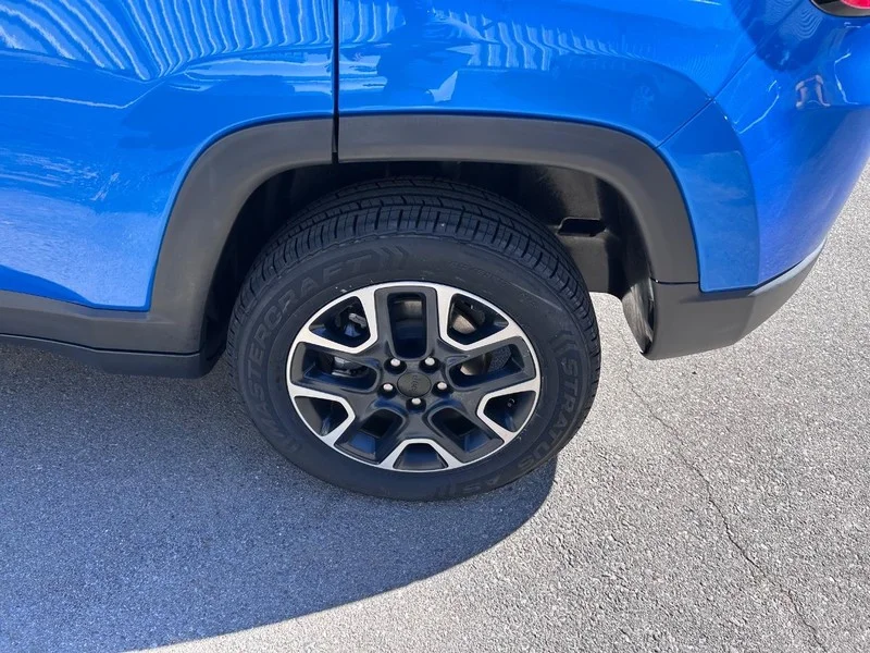 Certified Used 2021 Laser Blue Jeep 4WD Trailhawk image 8