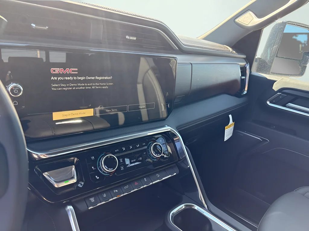 2026 GMC Sierra 2500HD Denali - Photo 30