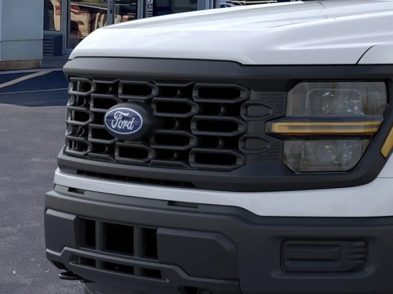 New 2026 Oxford White Ford XL image 17