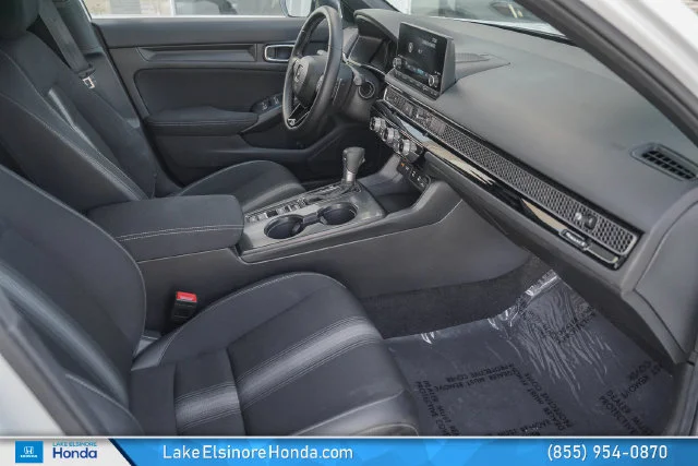 Used 2025 Platinum White Pearl Honda Sport image 18
