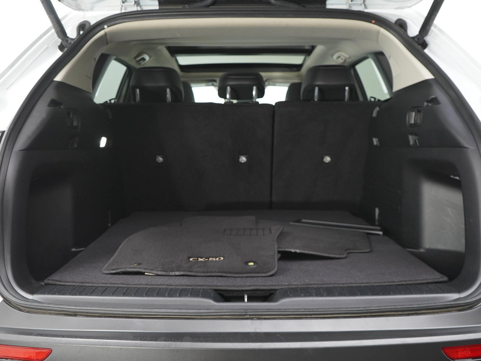 Used 2024 Wind Chill Pearl Mazda 2.5 S Premium Package image 16