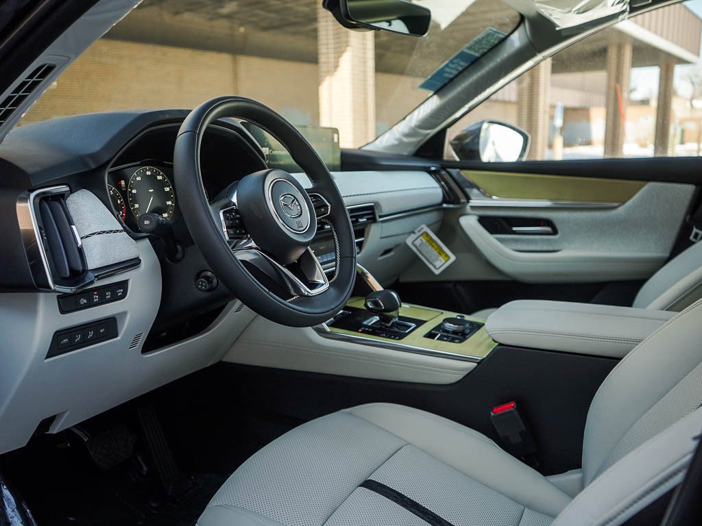 2026 Mazda CX-90 Premium Plus Package - Photo 19
