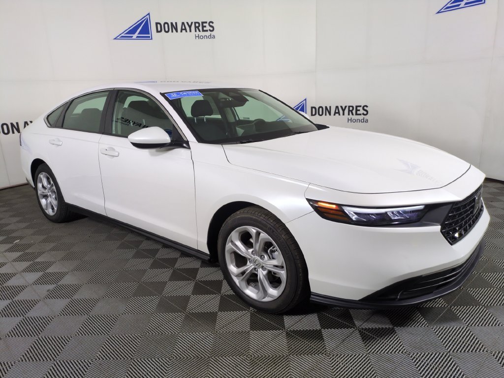 2025 Honda Accord LX - Photo 8