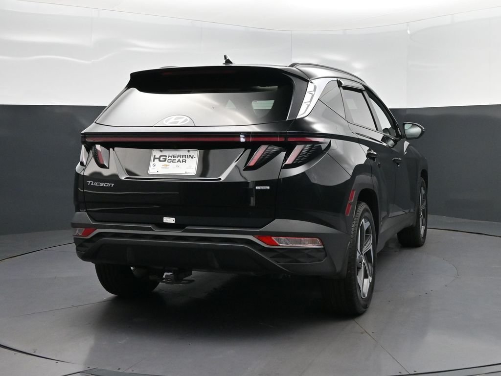Used 2024 Black Hyundai SEL image 7