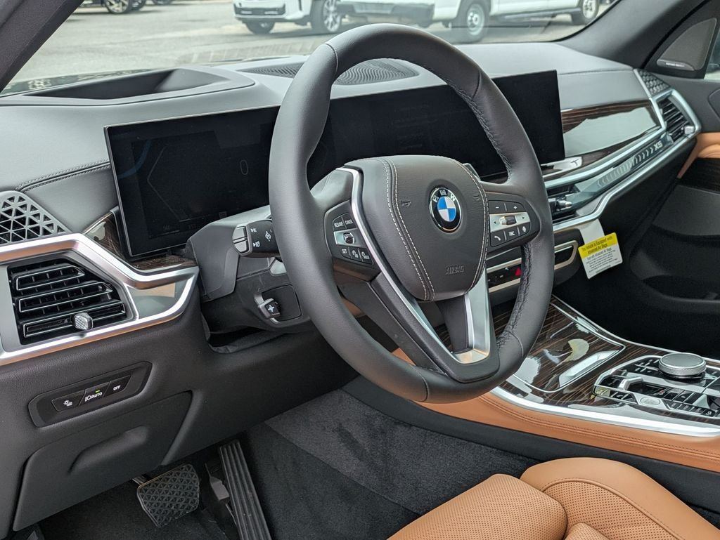 New 2026 Black Sapphire Metallic BMW xDrive40i image 11