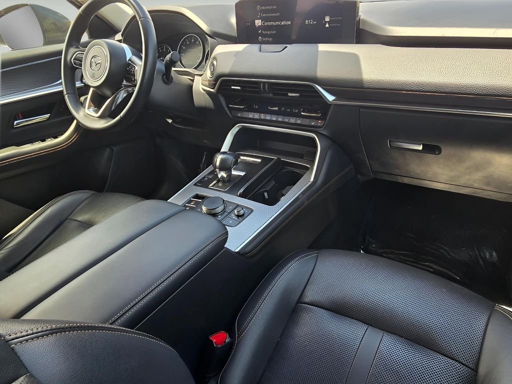 Used 2025 Machine Gray Metallic Mazda Preferred Package image 27