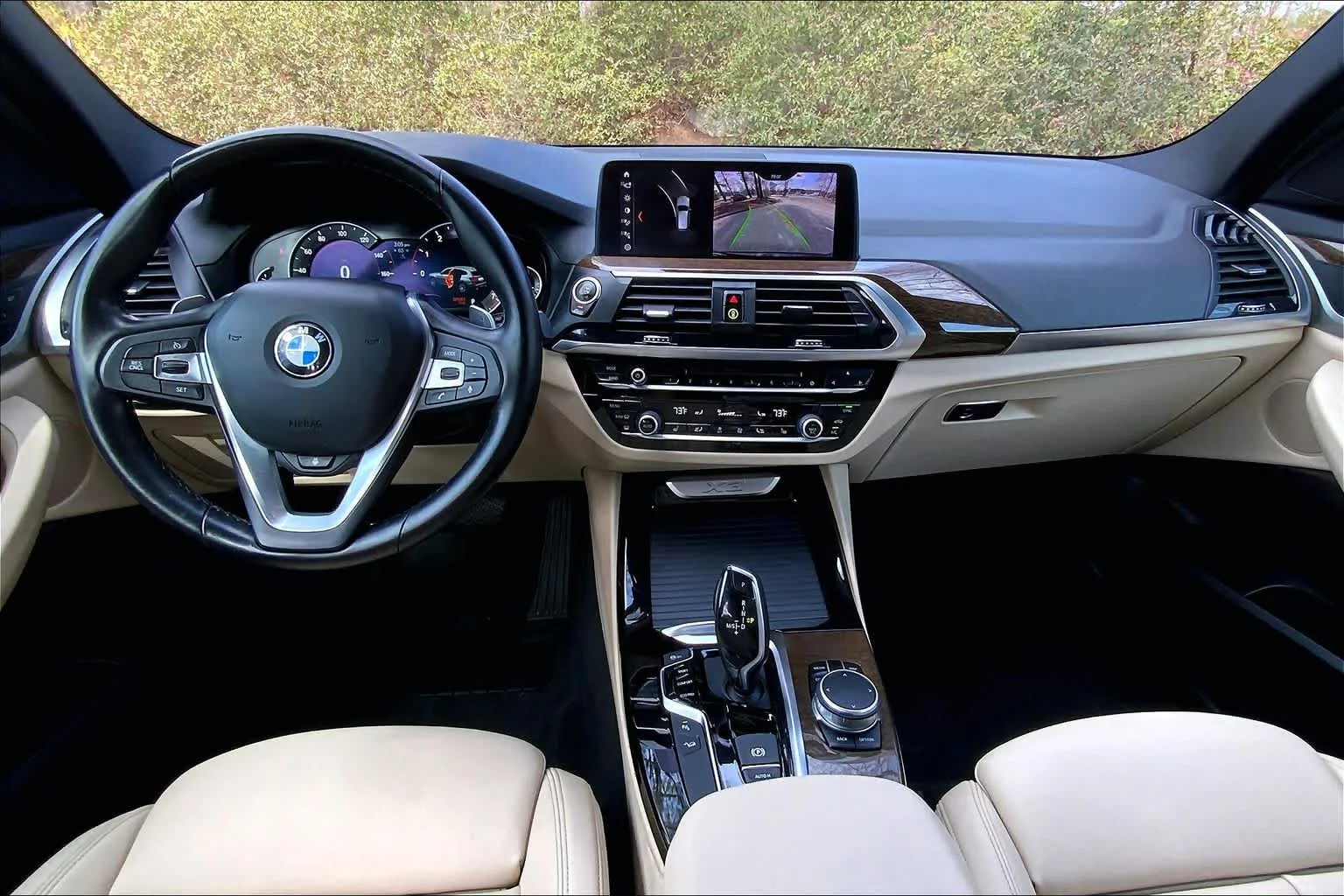 Used 2019 Dark Graphite Metallic BMW xDrive30i image 15
