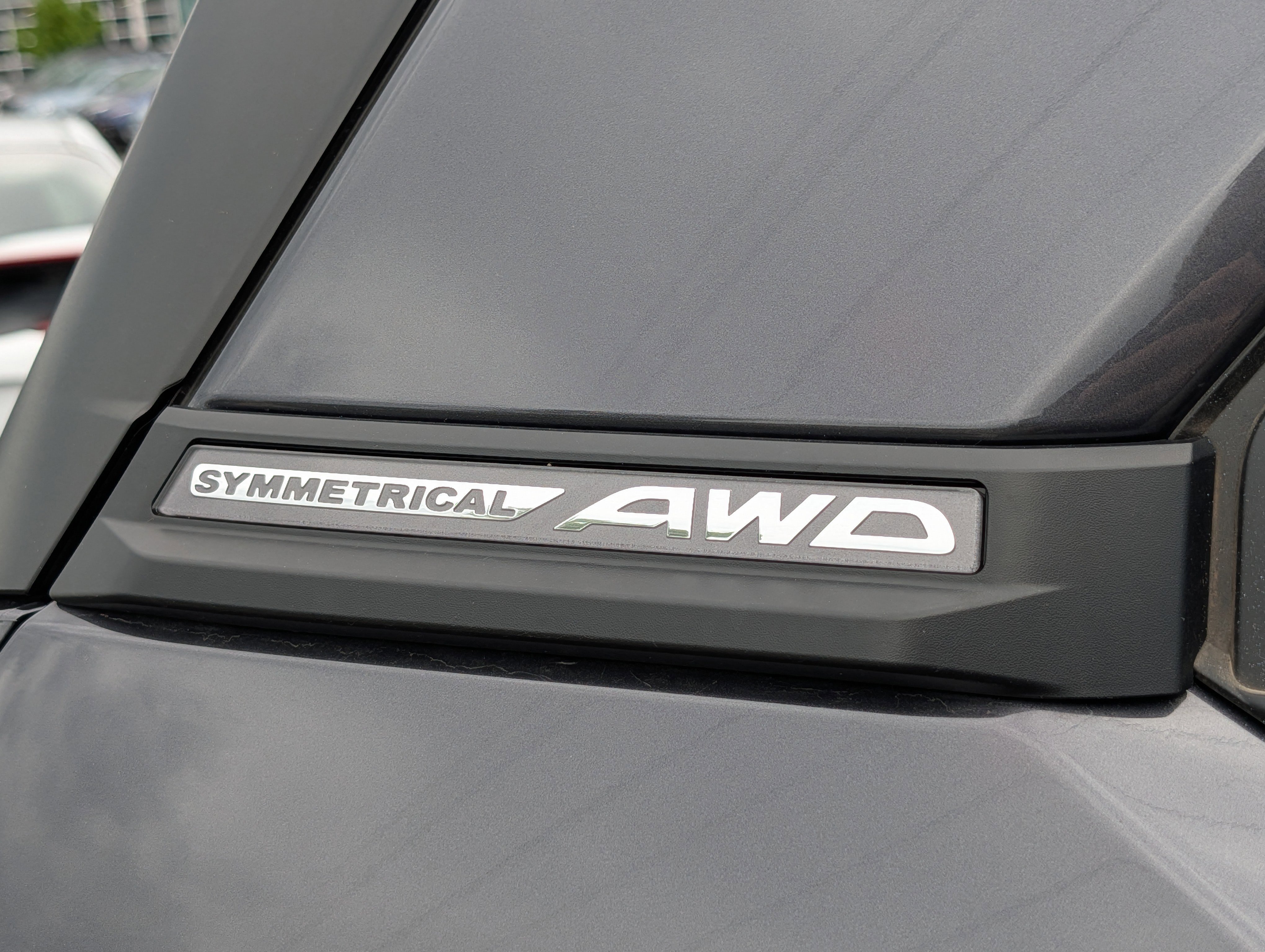 Used 2025 Magnetite Gray Metallic Subaru Premium image 8