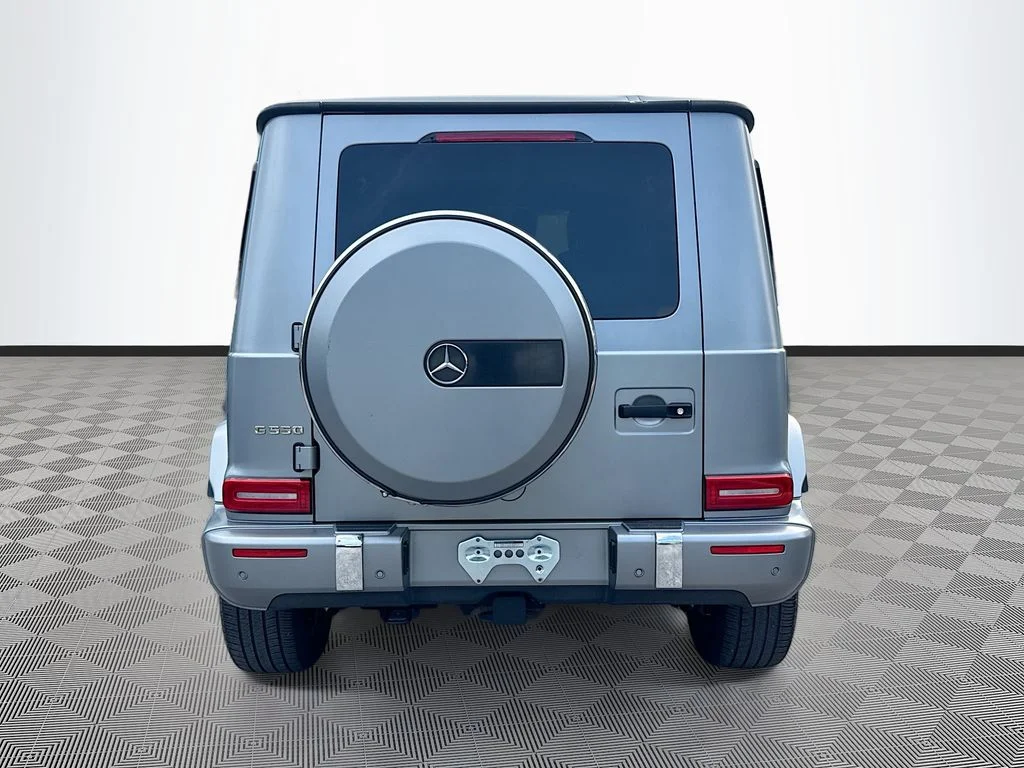 Used 2023 Silver Mercedes-Benz G 550 image 6