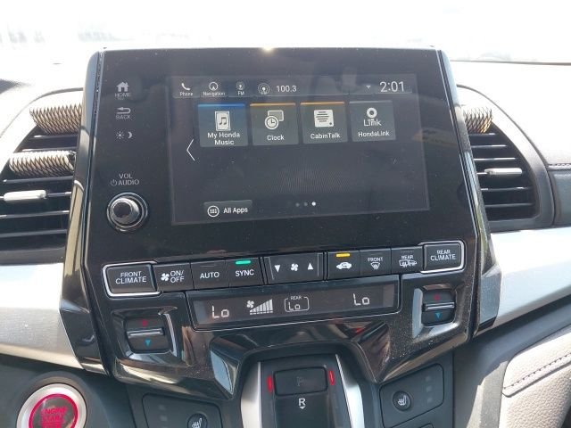 Used 2018 Silver Honda EX-L image 22