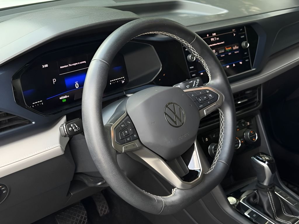 Used 2024 White Volkswagen 1.5T SE image 13