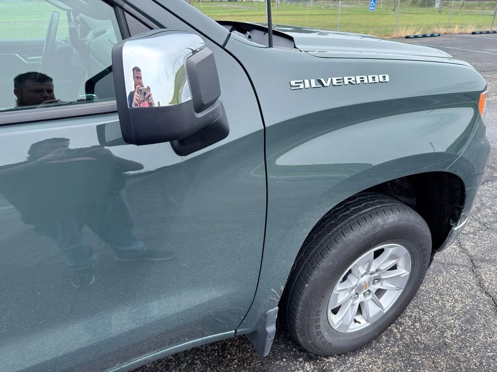 Used 2025 Gray Chevrolet LT image 6