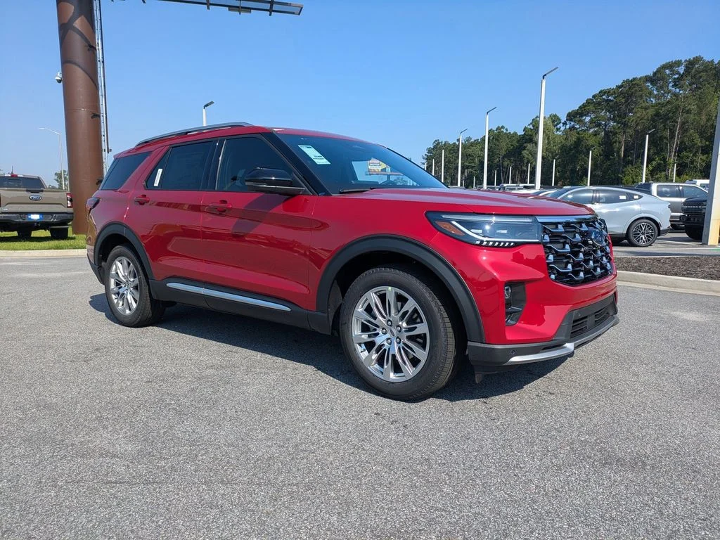 New 2026 Rapid Red Metallic Tinted Clearcoat Ford Platinum image 2