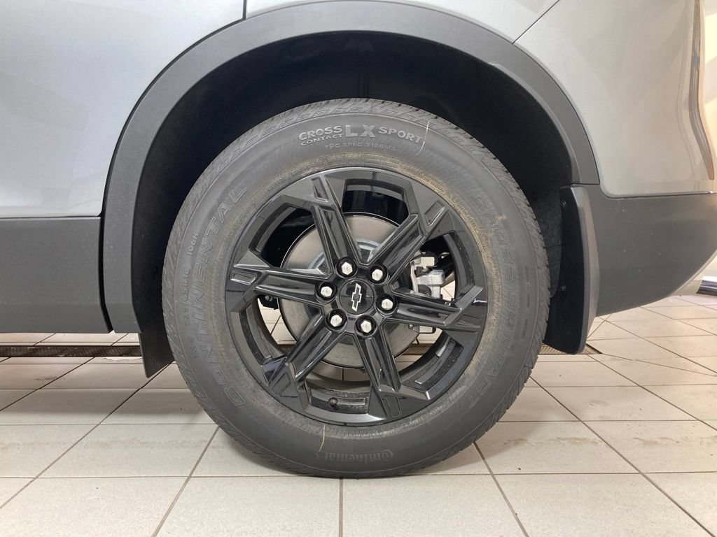 New 2026 Sterling Gray Metallic Chevrolet 2LT image 21