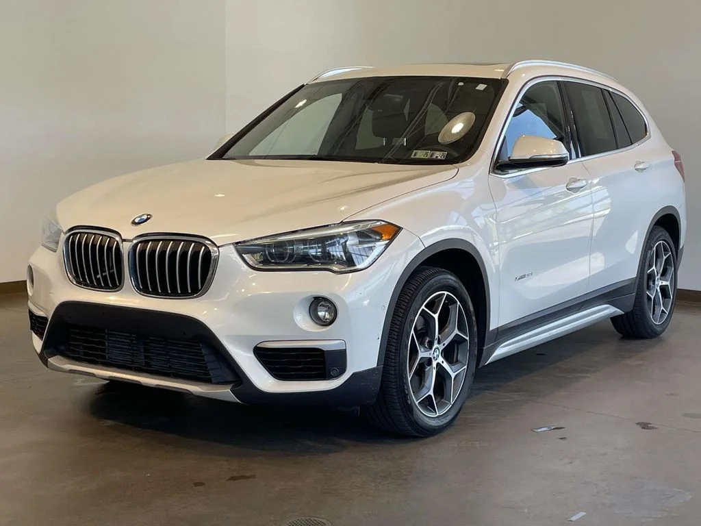 2016 BMW X1 xDrive28i's photo