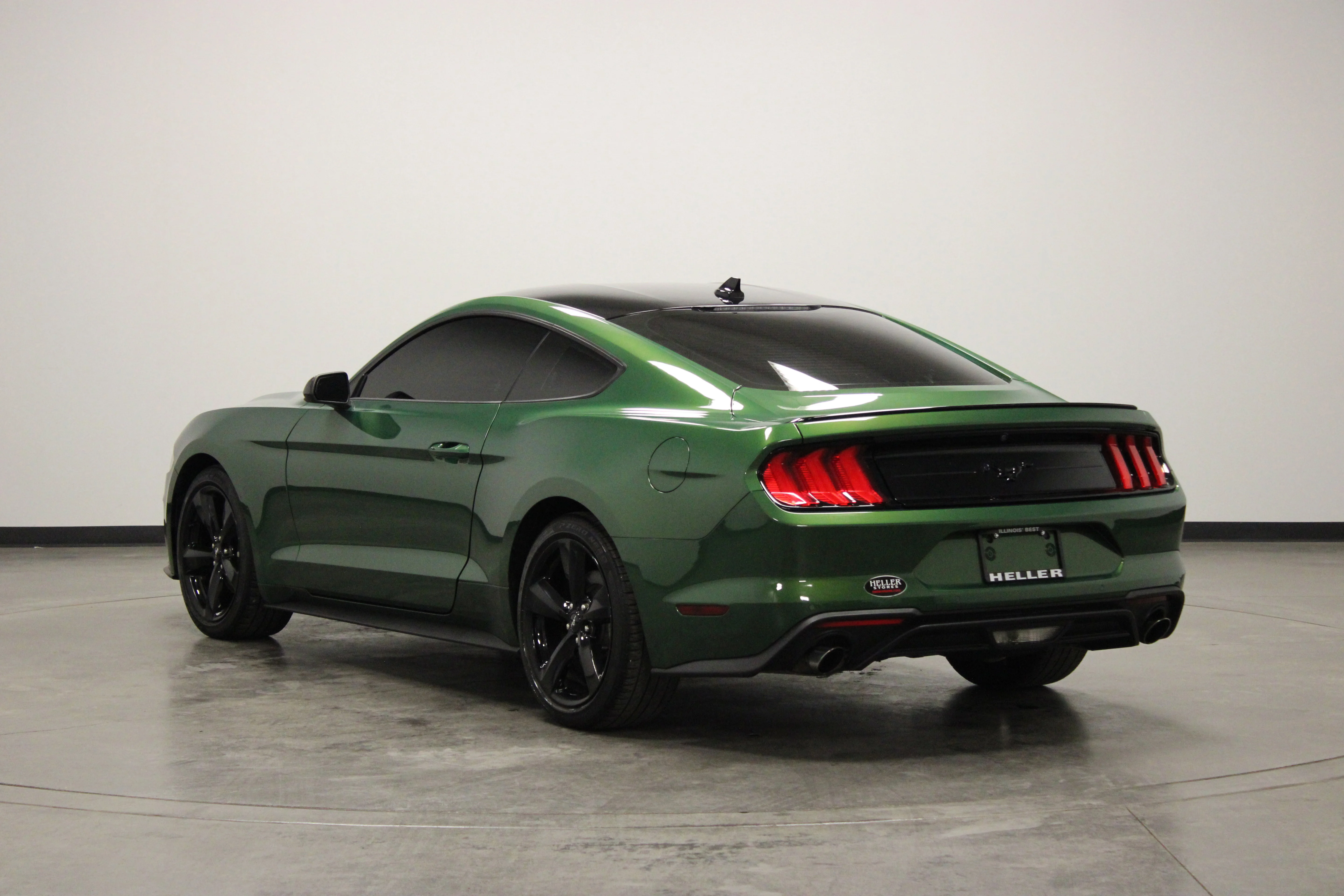 Used 2022 Green Metallic Ford EcoBoost image 6
