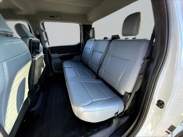 Used 2022 Oxford White Ford XL image 67