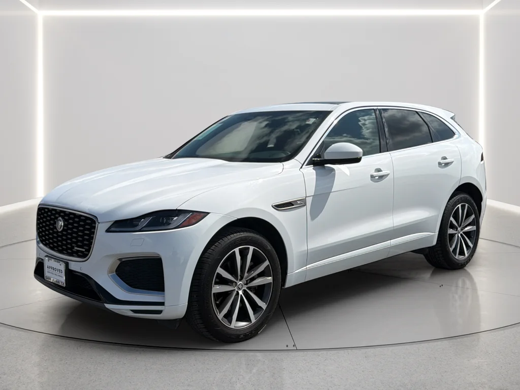 Used 2025 White Jaguar P250 R-Dynamic S image 9