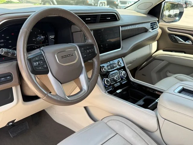 Used 2022 White Frost GMC Denali image 8