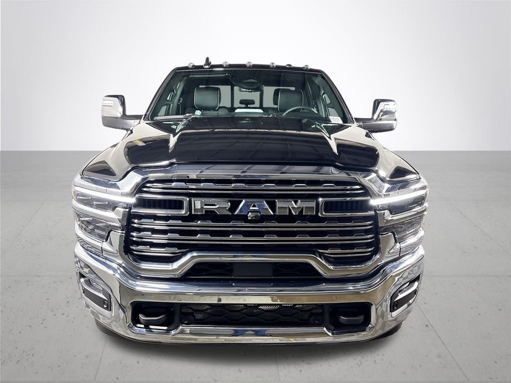 New 2026 Diamond Black Crystal Pearl-Coat Exterior Paint RAM Limited image 3