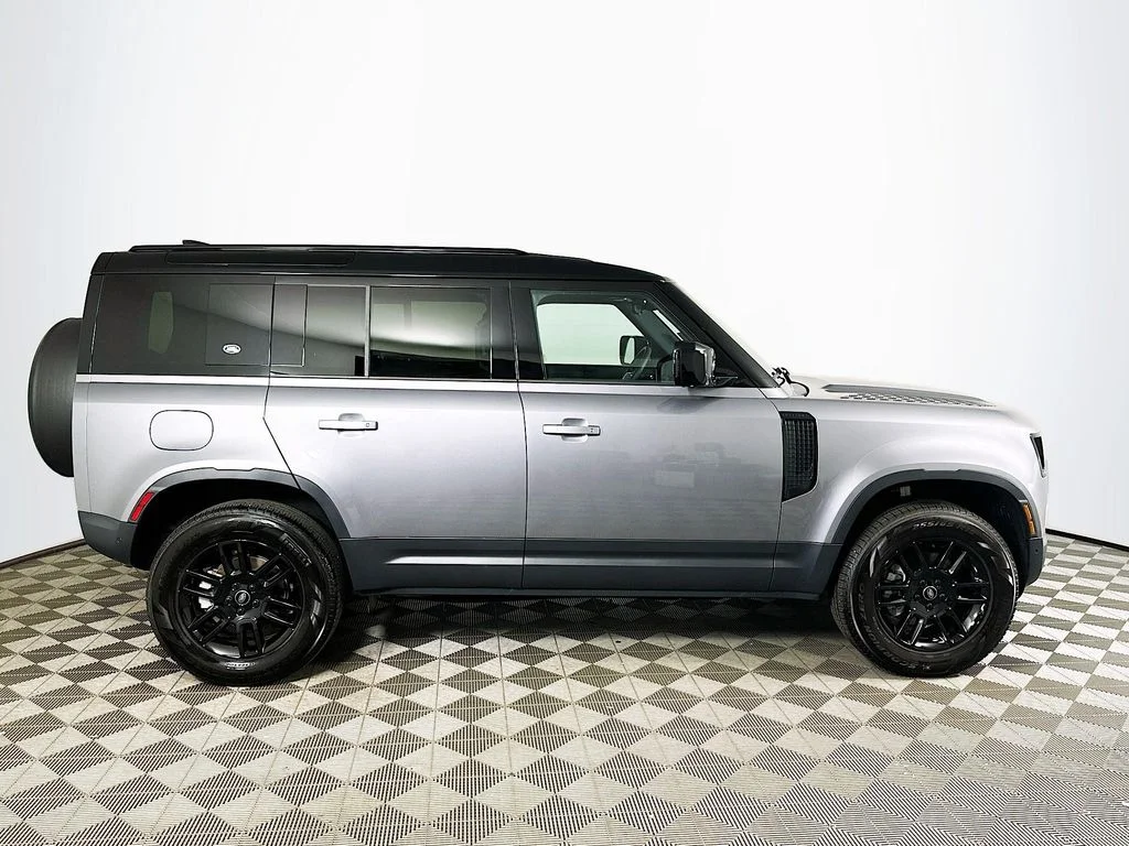 Certified Used 2023 Eiger Gray Metallic Land Rover S image 4