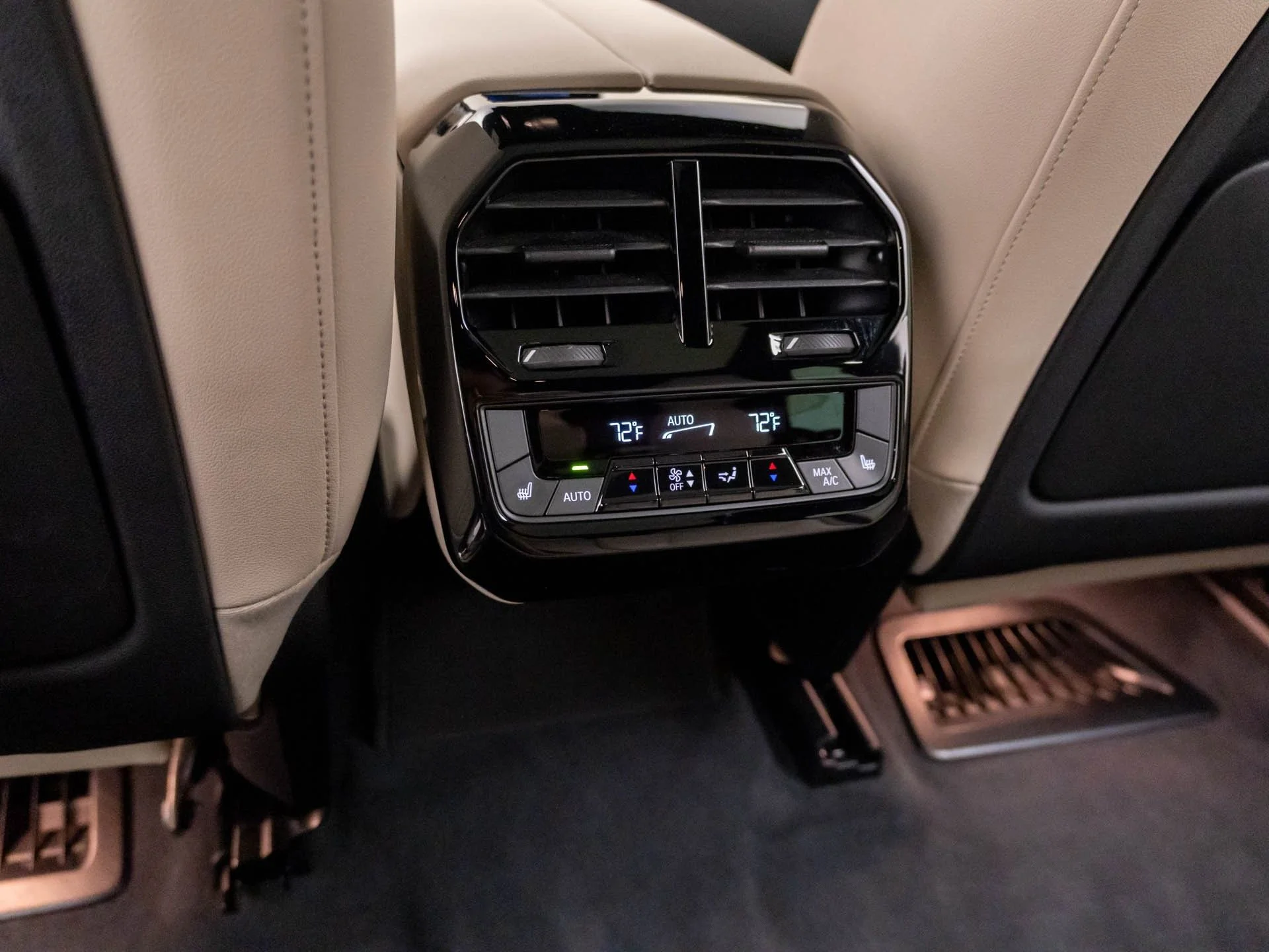 Certified Used 2024 Black BMW xDrive50 image 21
