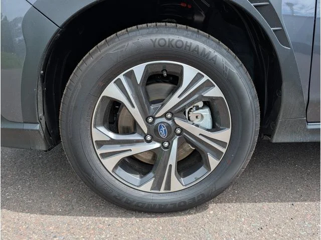 New 2026 MAGNETITE GRAY PEARL Subaru Premium image 5