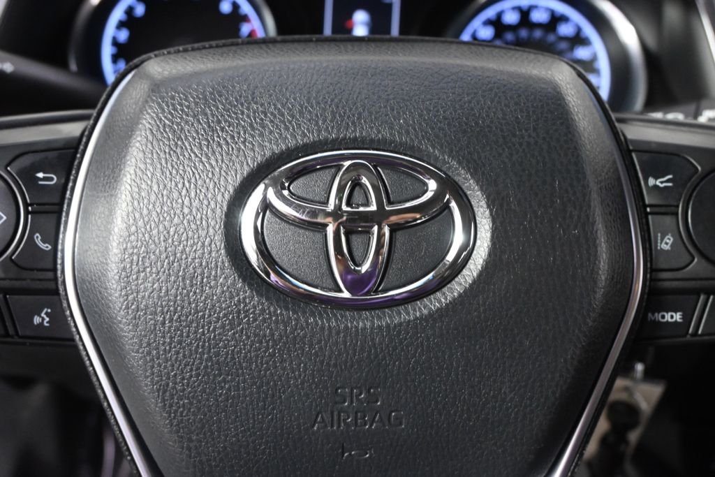 Used 2019 Midnight Black Metallic Toyota SE image 35