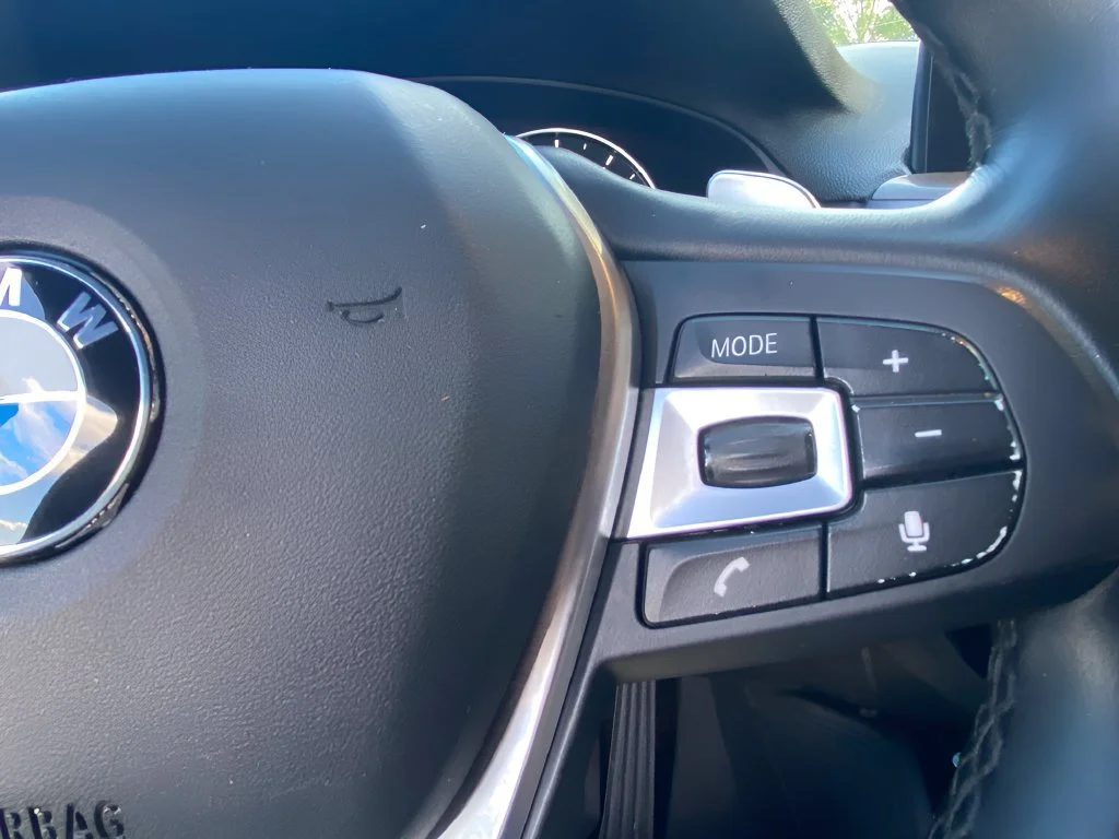 Used 2019 Black BMW xDrive30i image 21