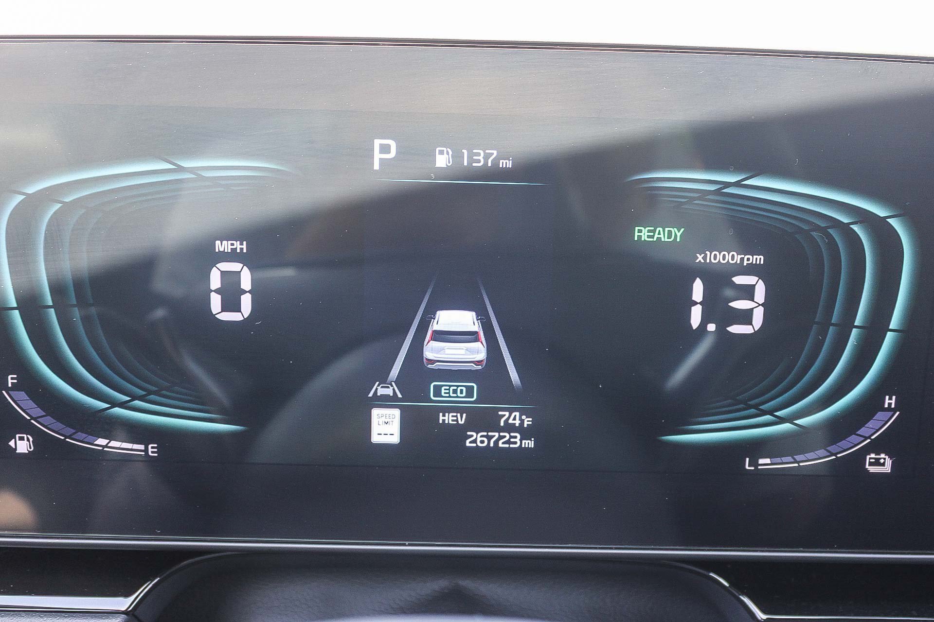 2025 Kia Niro EX - Photo 23