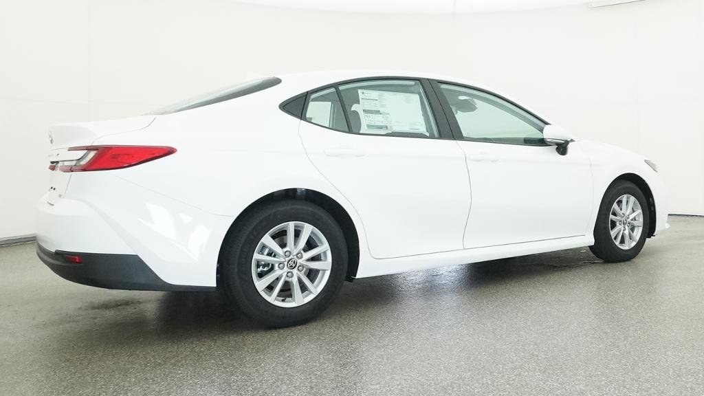 New 2026 Ice Cap Toyota LE image 17